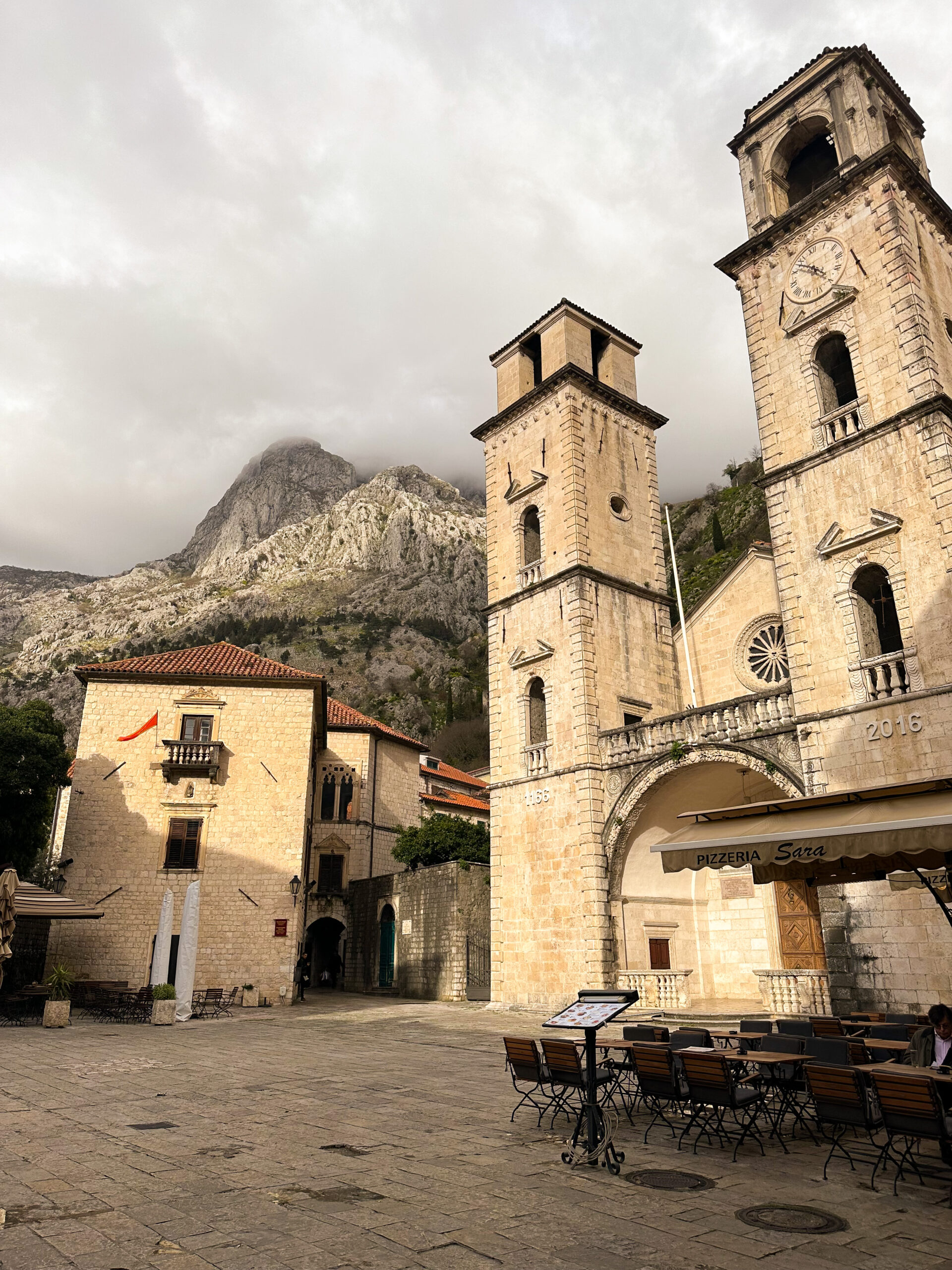 Katedra św. Tryfona w Kotorze w Zatoce Kotorskiej