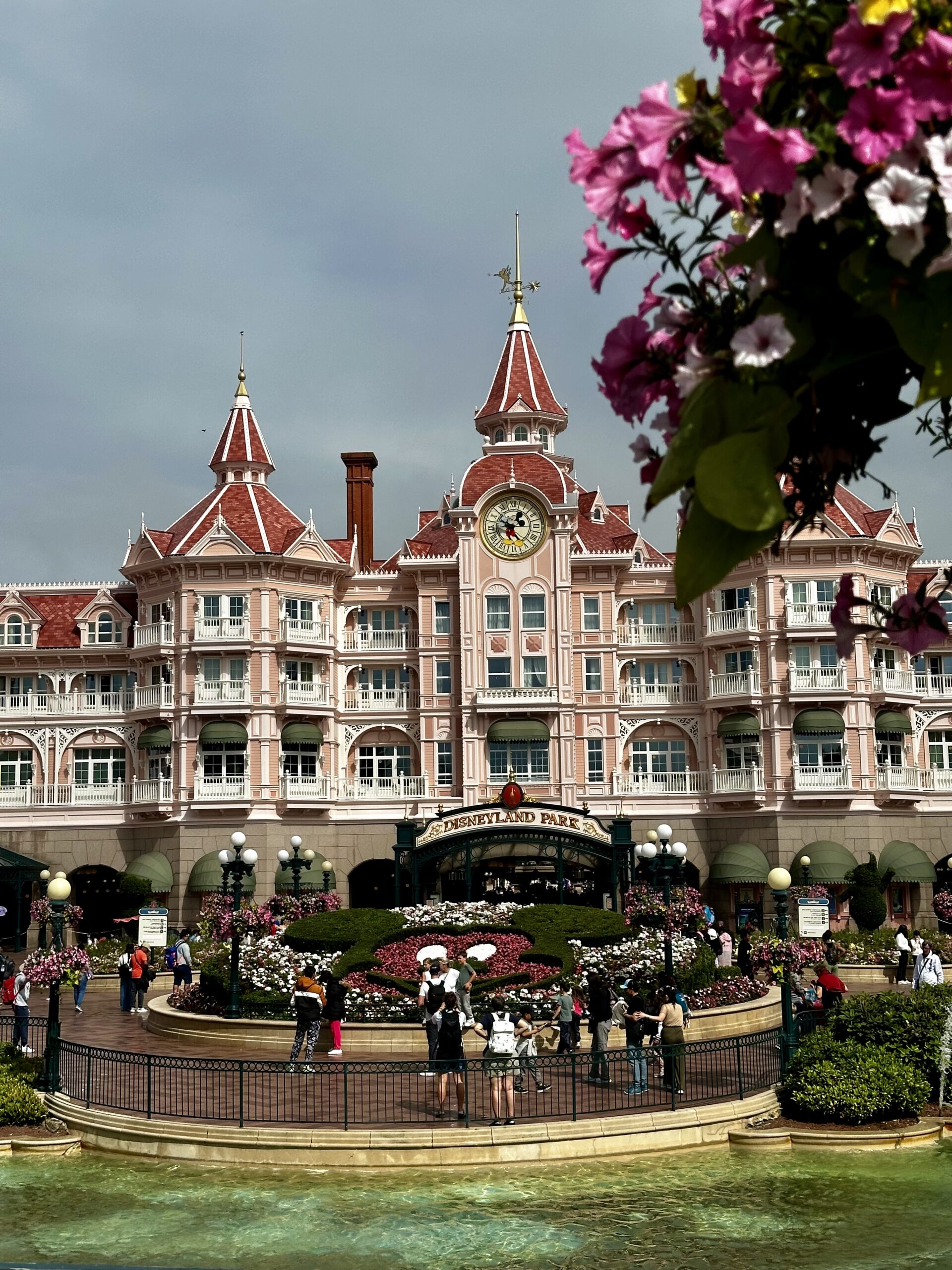 Jak zaplanować podróż do Disneylandu?