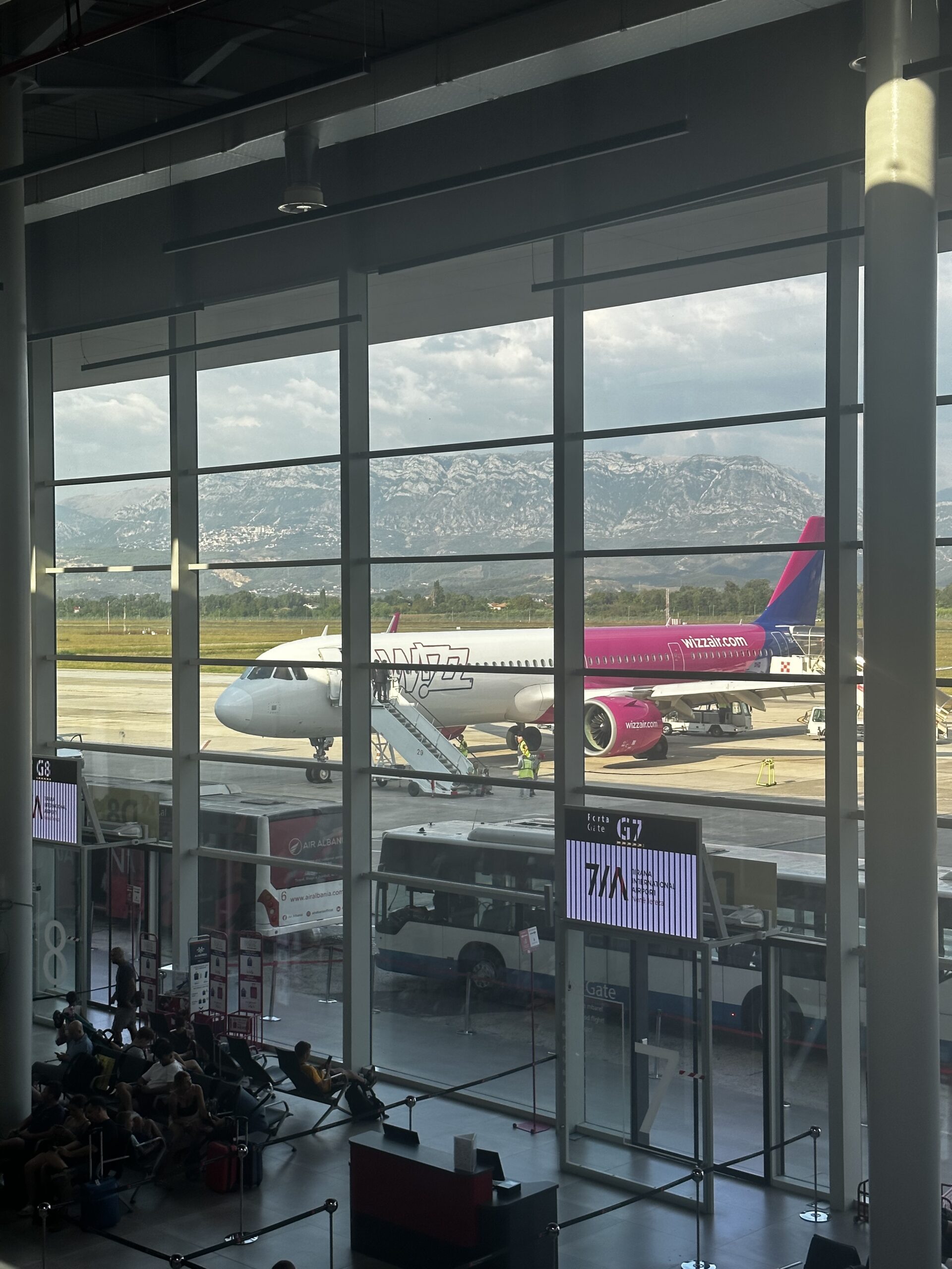 dojazd z lotniska w Tiranie