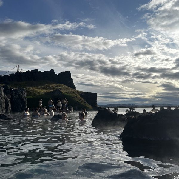 Sky Lagoon – geotermalne SPA na&nbsp;Islandii. Ile kosztuje i&nbsp;czy&nbsp;warto je&nbsp;odwiedzić?